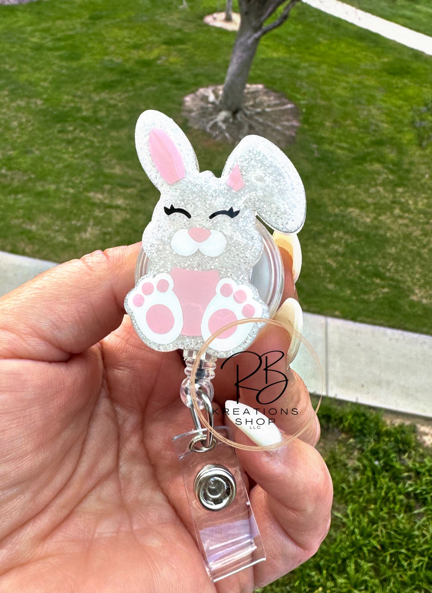 Cute Bunny Badge holder, Easter bunny badge reel with detachable carrot charm, Sitting Bunny badge reel, Animal reel